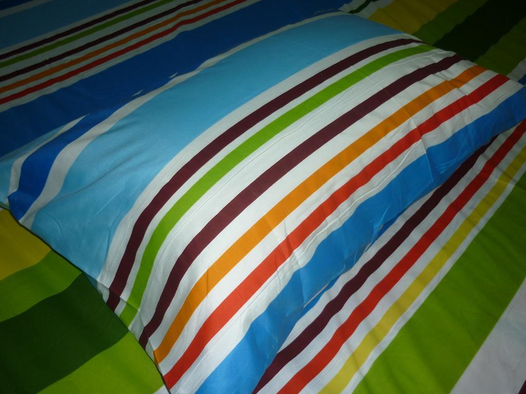 H Homestay Sibu - 1000Mbps 1Gbps Wifi, Astro & Auto Gate Parking Semi Detached House! Exterior foto