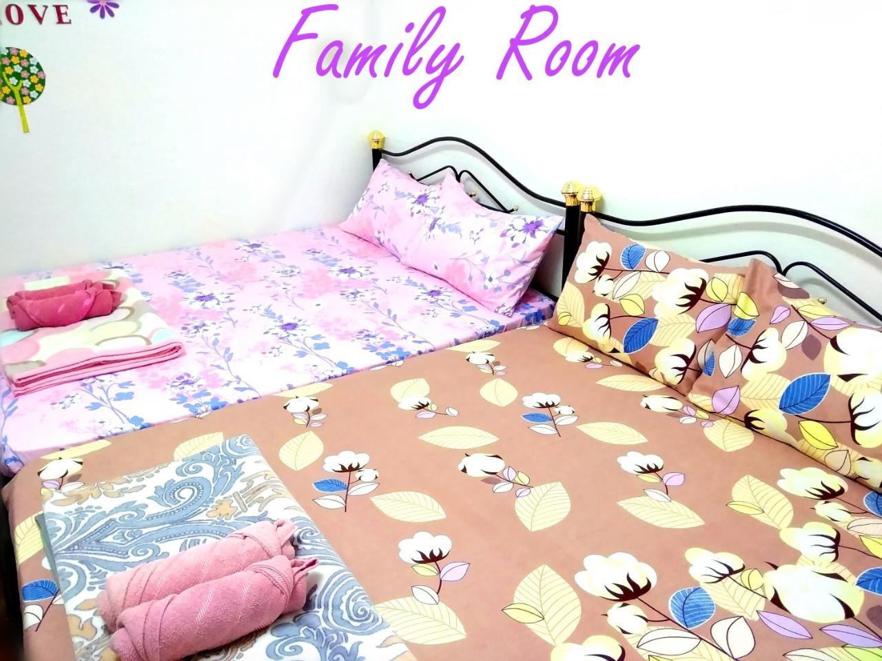 H Homestay Sibu - 1000Mbps 1Gbps Wifi, Astro & Auto Gate Parking Semi Detached House! Exterior foto